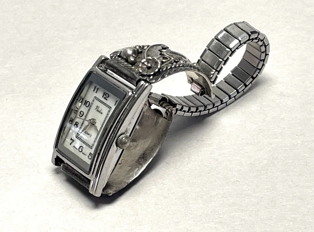 Vintage Signed SC Navajo Sterling Silver Nadia Quartz Watch Working